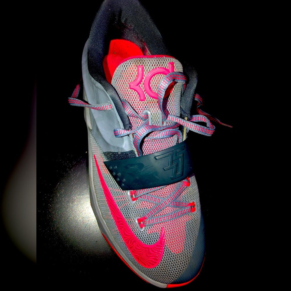 Kevin Durant tennis shoes